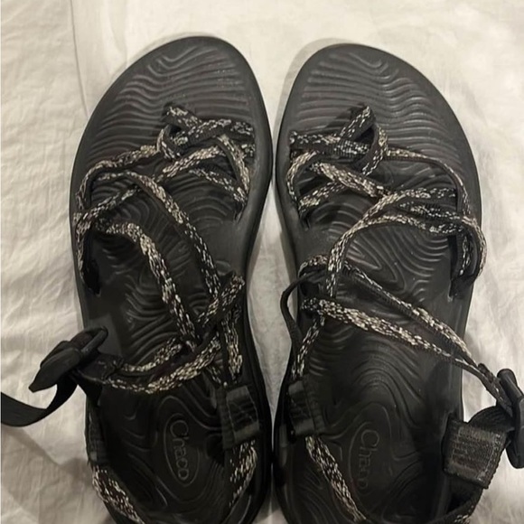 Chacos - Picture 2 of 3